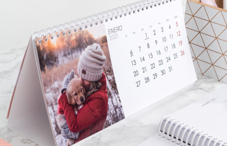 Calendario de mesa rectangular o cuadrado